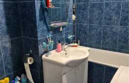 Apartament de 3 camere, 85 mp, decomandat, zona Bucovina