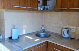 Apartament de 3 camere, 85 mp, decomandat, zona Bucovina