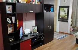  Apartament de 3 camere, 48 mp, zona Sagului