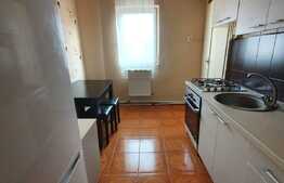 Apartament de 3 camere, 68 mp, zona Lipovei