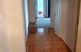 Apartament de 3 camere, 68 mp, zona Lipovei
