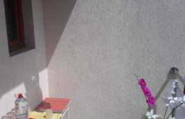 Apartament cu 3 camere, 72 mp, zona Dambovita