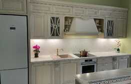 Apartament de 3 camere, 82 mp, lux, Ultracentral