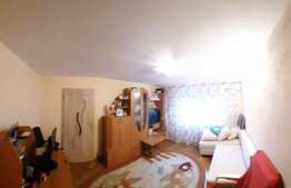 Apartament cu 3 camere, 60 mp, zona Lipovei