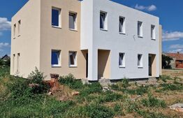 Pentru investit! Duplex, 116 mp, teren 350mp, Varias