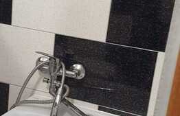 Garsoniera de 19 mp, mobilata, zona UMT