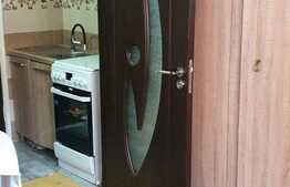 Garsoniera de 19 mp, mobilata, zona UMT