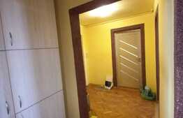 Apartament de 2 camere, 49 mp, zona Sagului