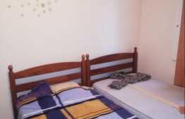 Apartament cu 3 camere, 76 mp, zona Mircea cel Batran