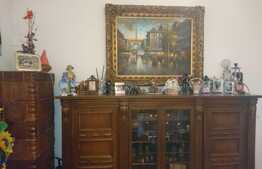 Apartament cu 3 camere, 88 mp, zona Sinaia 