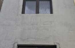 Casa de vanzare, 457 mp utili, ideala pentru investitie, Lipovei