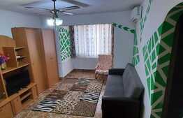 Apartament 3 camere, etaj intermediar, 55 mp, zona Sagului