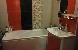 Apartament 3 camere, 62 mp, zona Lipovei 