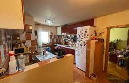 Apartament 3 camere, 2 bai, 72 mp,  zona Buziasului 