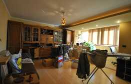 Apartament 3 camere, 70 mp, etaj intermediar, zona Girocului 