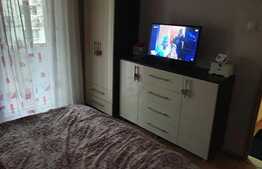 Apartament 3 camere, 69 mp, etaj intermediar, zona Lunei 