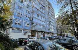 Apartament 4 camere, balcon, 82 mp, zona Dacia
