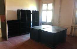 Spatii comerciale in cladire istorica, zona Posta Mare 