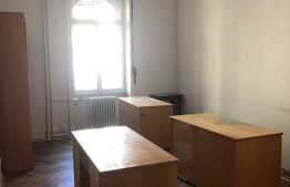 Spatii comerciale in cladire istorica, zona Posta Mare 