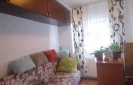 Apartament 3 camere, decomandat, zona Lipovei