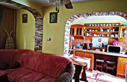 Casa doua camere, 91 mp, in Ciarda Rosie