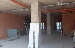 Spațiu comercial în bloc nou cu suprafață de 149 mp