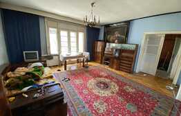 Apartament de 4 camere, decomandat, 212 mp si teren, zona Neptun