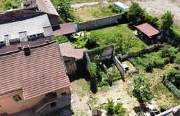 Teren pentru casa, la curte comuna, semicentral!