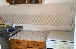 Apartament de 4 camere, decomandat, 120 mp si garaj, in zona Girocului