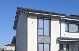 Duplex de vanzare 94 mp utili,  290 mp teren, Mosnita Noua