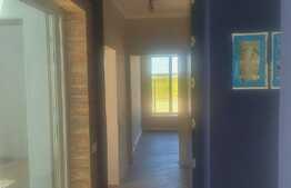 Duplex 4 camere, 70 mp, curte interioara, parcare, Mosnita Noua!