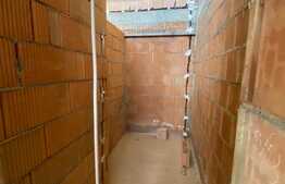 Oferta! Penthouse de 6 camere, 135 mp, parcare, zona Dumbravita