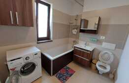 Apartament de 3 camere și parcare, 70 mp, decomandat, in Dumbravita