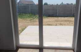 Duplex de vanzare, 3 dormitoare, 86 mp, parcare, in Sanandrei