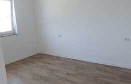 Duplex de vanzare, 3 dormitoare, 86 mp, parcare, in Sanandrei