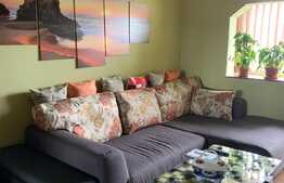 Apartament de 2 camere, 60 mp, decomandat, zona Lipovei