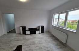 Apartament de 2 camere, 45 mp, semidecomandat, zona Soarelui