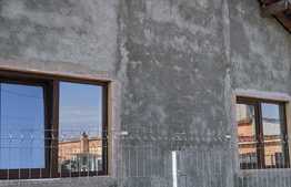 Casa individuala, 85 mp, 337 mp teren, Giroc