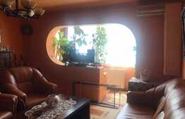 Apartament spatios, 3 camere, 64 mp, zona Soarelui