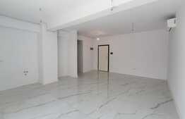 Penthouse pe un nivel, living + bucatarie, 2 dormitoare si 2 terase 