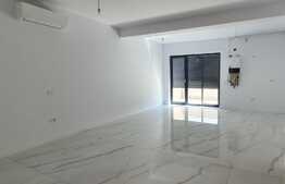 Penthouse pe un nivel, living + bucatarie, 2 dormitoare si 2 terase 