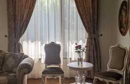 Casa individuala  de vanzare, 310 mp utili, 828 mp teren, Dumbravita