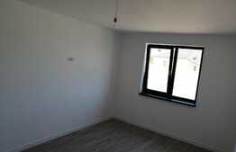 Duplex 82 mp suprafata utila +173 mp teren in Sag Manastire