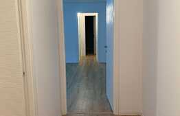 Apartament de 3 camere, 56 mp, etaj intermediar, zona Aradului