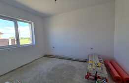 Casa individuala, 3 camere, 70 mp utili, 250 mp teren, Giroc