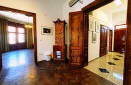 Apartament spatios, 4 camere si balcon, zona istorica, Maria