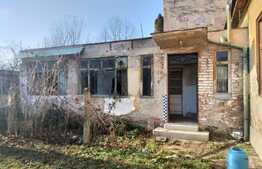 Casă de 4 camere, 123 mp utili, 570 mp teren, zona Favorit