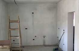 Duplex pe parter, 3 camere, 250 mp teren, Giroc!