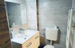 Apartament cu 3 camere, 102 mp, zona Piata Unirii