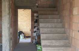 Casa individuala cu garaj Ghiroda, 242 mp utili, 602 mp teren